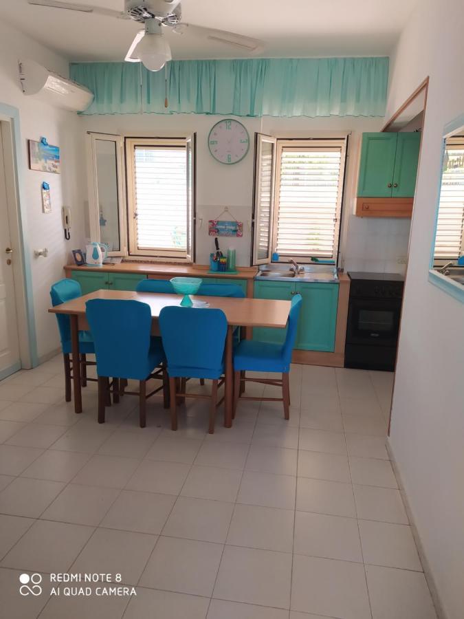 My Little House - grazioso appartamento con patio a 5 minuti dalla spiaggia e dal centro Tropea Esterno foto