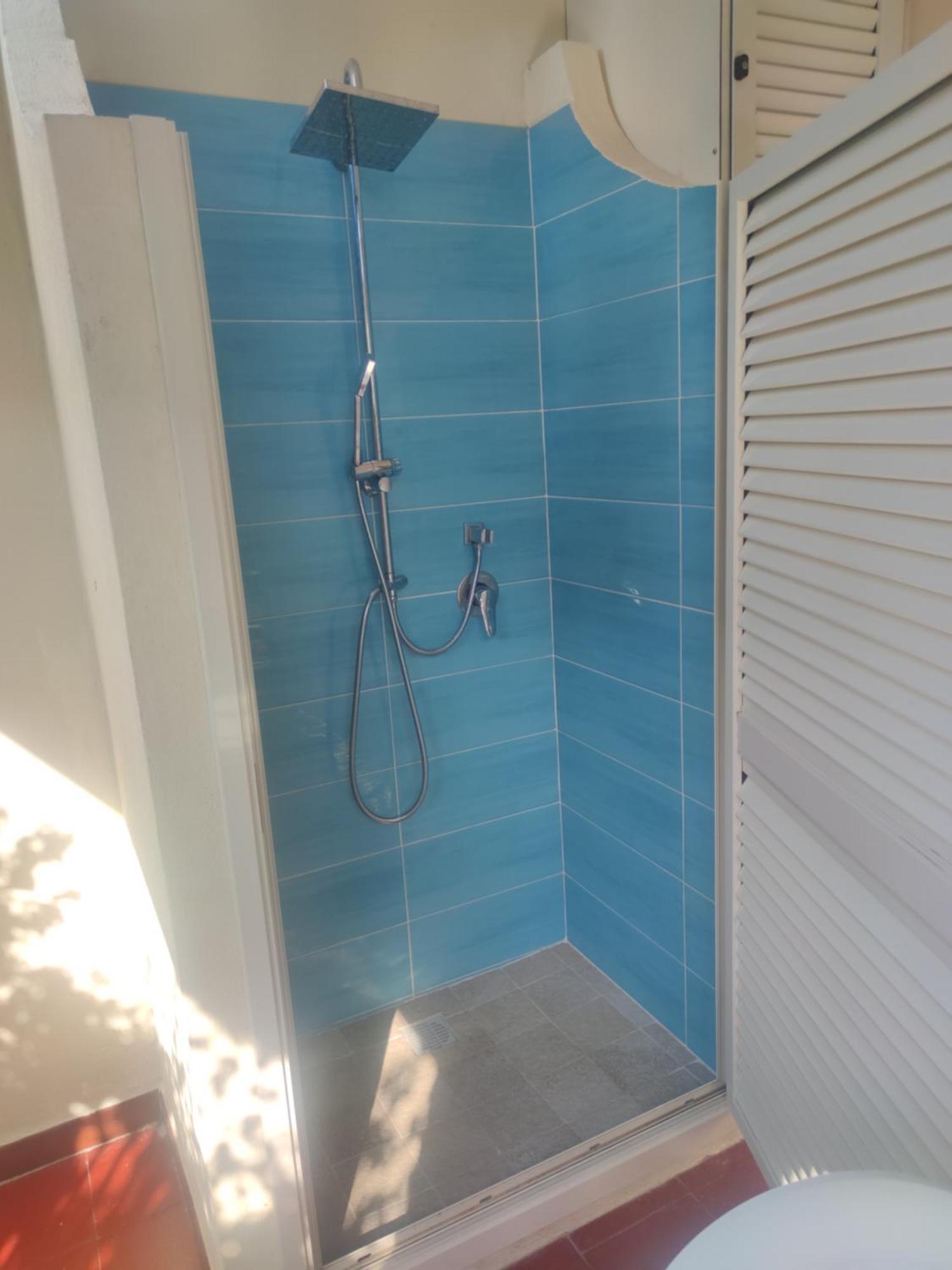 My Little House - grazioso appartamento con patio a 5 minuti dalla spiaggia e dal centro Tropea Esterno foto